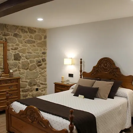 Casa Da Aira, Xove Otel Lago (Lugo)